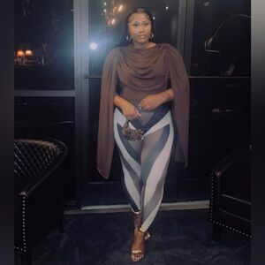 Meet your Posher, Rynthal